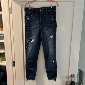 American eagle Distressed skinny jeans